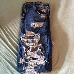 american eagle mom jeans
